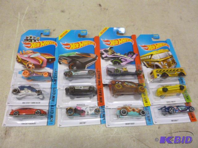 lot 29 image: 12 Hot Wheels Cars Unopened...
