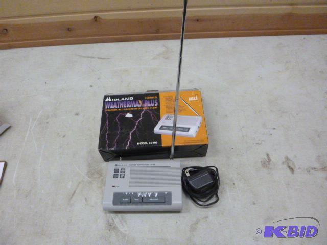 lot 51 image: Midland Weathermax Plus All Hazard Radio Mode...