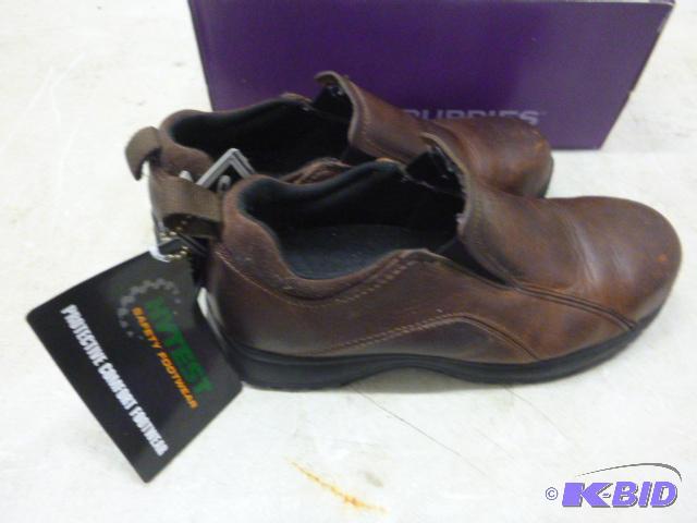 lot 56 image: Hush Puppies Slip-On Shoes Size 7...