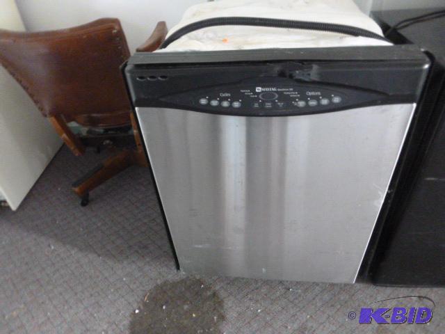 lot 67 image: Maytag Stainless Steel Dishwasher Quiet Serie...