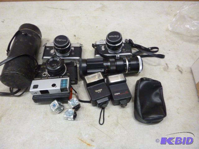 lot 92 image: Miscellaneous Cameras ...