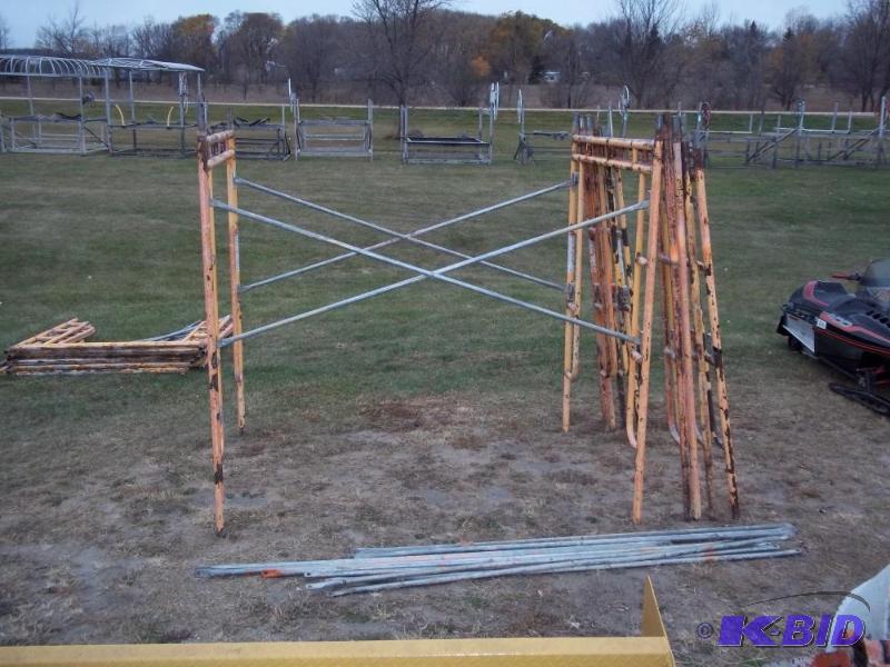 lot 10 image: 3 sets of Scaffolding first photo used for di...