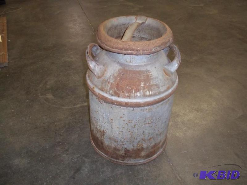 lot 34 image: Cream Can...