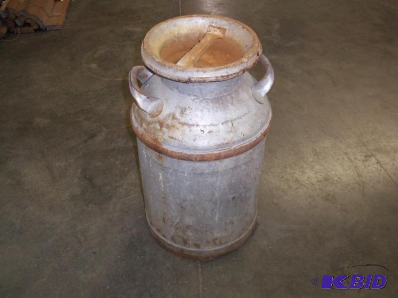 lot 37 image: Cream Can...