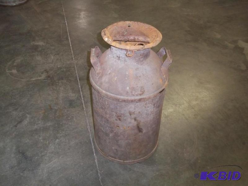 lot 39 image: Cream Can...