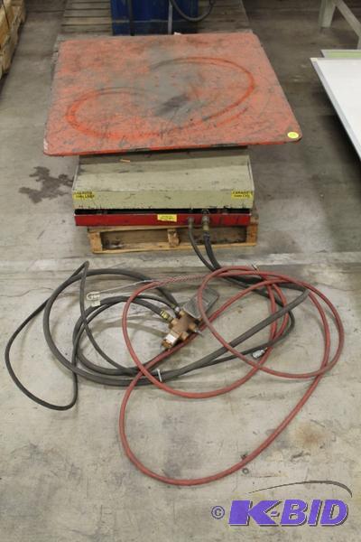 lot 9 image: Air Operated Swivel Lift Southworth&nbspBran...