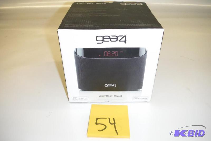 Gear4 Alarmdock Reveal Dock For iPod and Iphone PG487US Retail Opened Box Gear4 Alarmdock Reveal Do