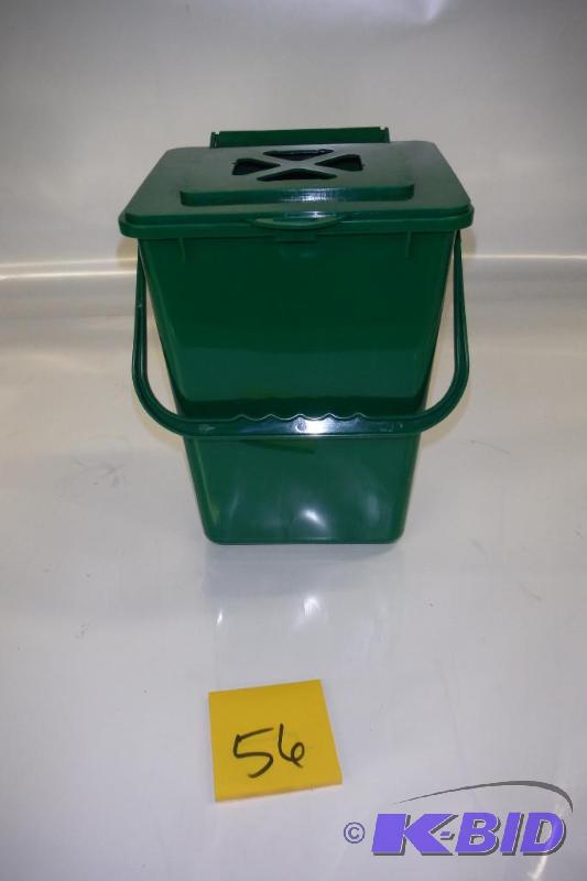 Kitchen Compost Bin, Vented Lid, 1.45 Gallons