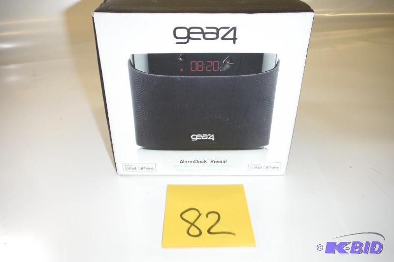 Gear4 Alarmdock Reveal Dock For iPod and Iphone PG487US Retail Opened Box Gear4 Alarmdock Reveal Do