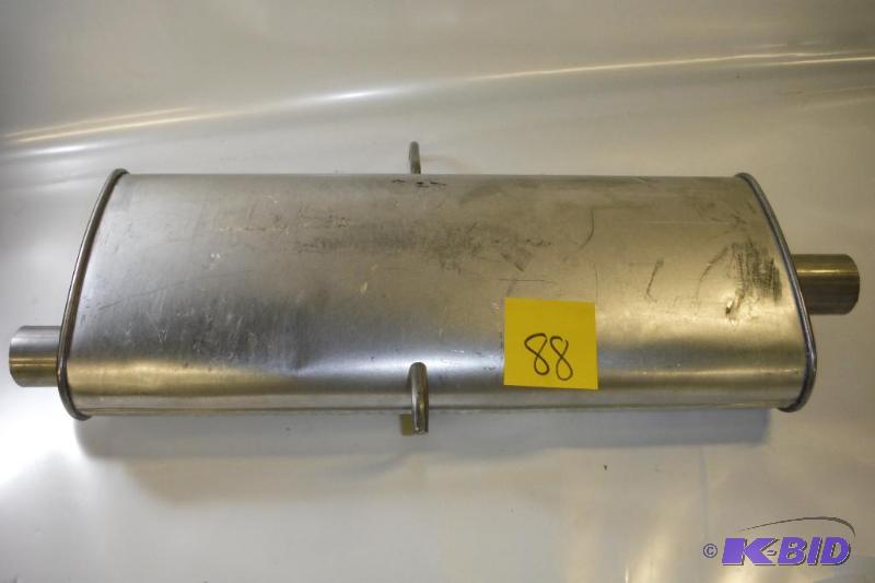 Walker 50055 Quiet-Flow Stainless Steel Muffler