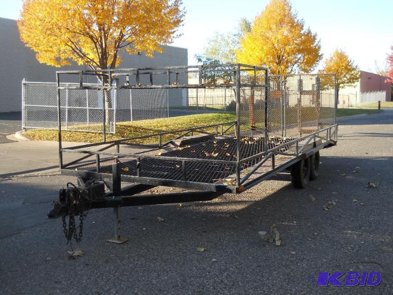 lot 3 image: Double Decker Beavertail Steel Trailer 20 Long Ramps