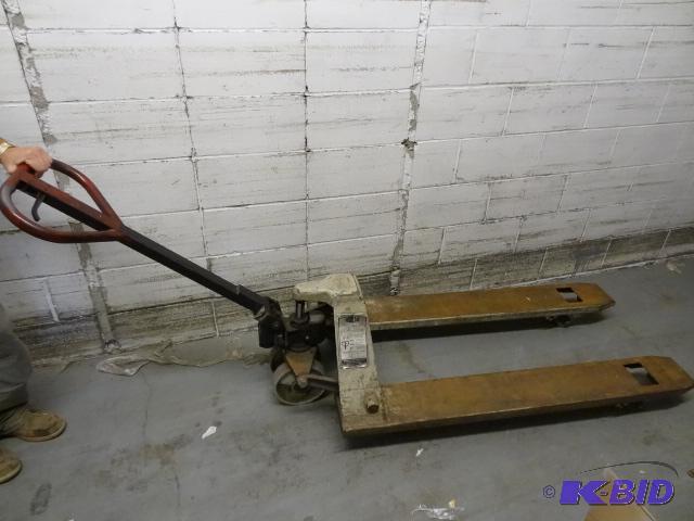 Multiton pallet jack. HP5 27 x 43.&nbsp&nbsp...