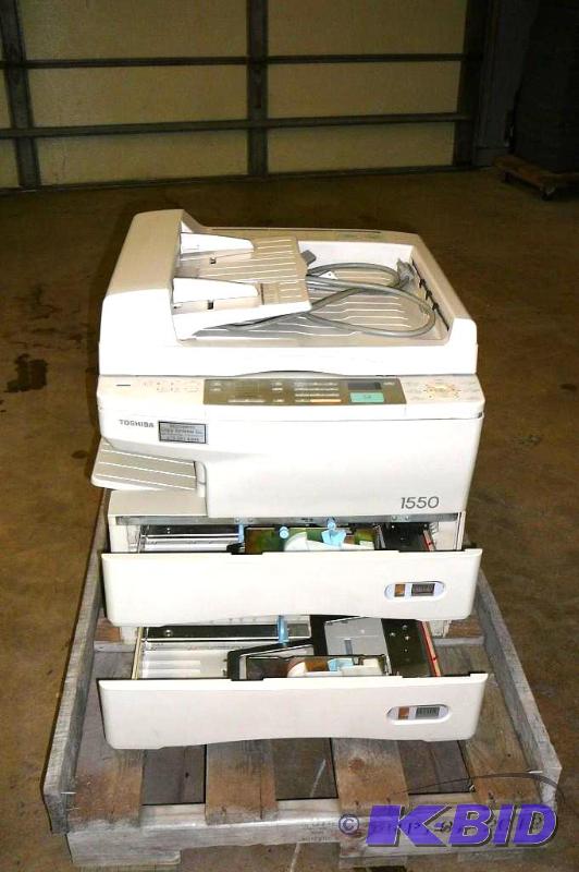 Toshiba plain paper copier 1550 with manual&n...