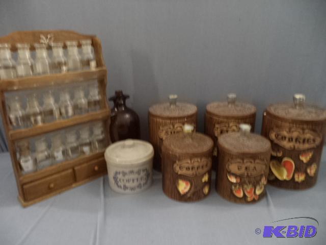 lot 113 image: Kitchenwares