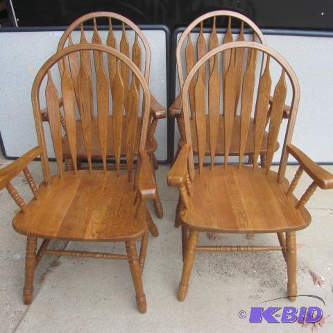 lot 12 image: Quality Dine Chairs