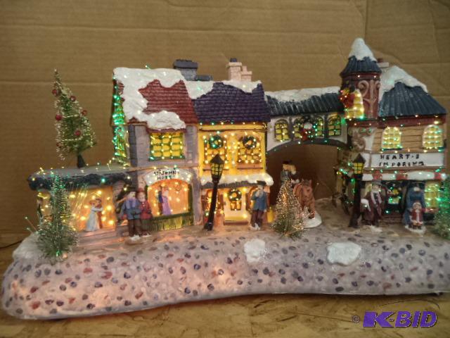lot 125 image: Fiber Optics Holiday Town