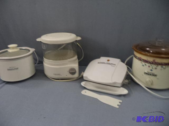 lot 167 image: Kitchen Appliances