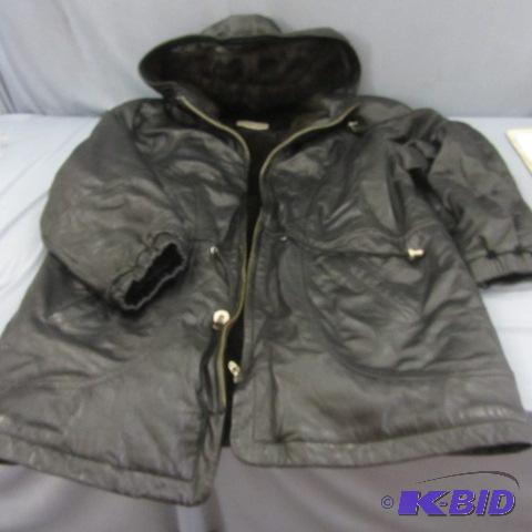 lot 220 image: Leather Coat