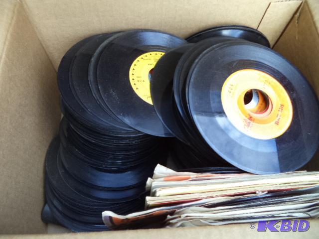 lot 250 image: Records, 45s