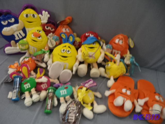 lot 46 image: M and M