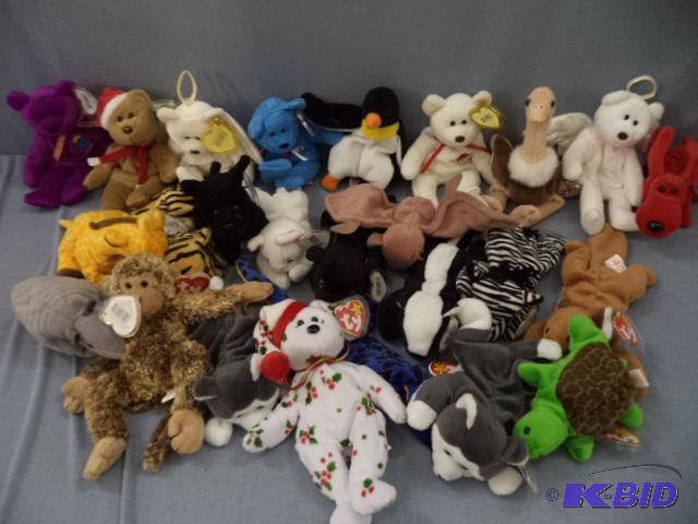lot 67 image: Ty Beanie Babies