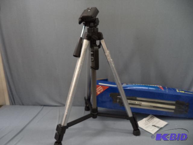 lot 94 image: Camera Tripod