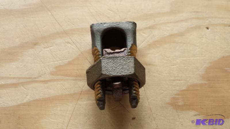 Burndy KS29 Split Bolt