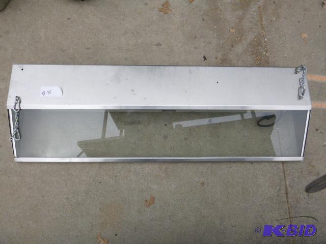 lot 15 image: Sneeze Guard with Heat Lamp Tested and works....