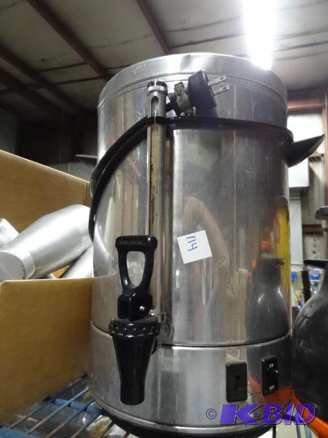 lot 114 image: Regal coffee pot...