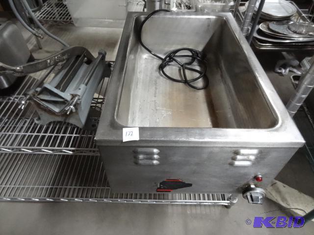 lot 122 image: Shoe string dicer. Missing die. Electric stea...