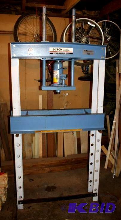 lot 138 image: 20 Ton Hydraulic Shop Press Model 1824 88x40x...