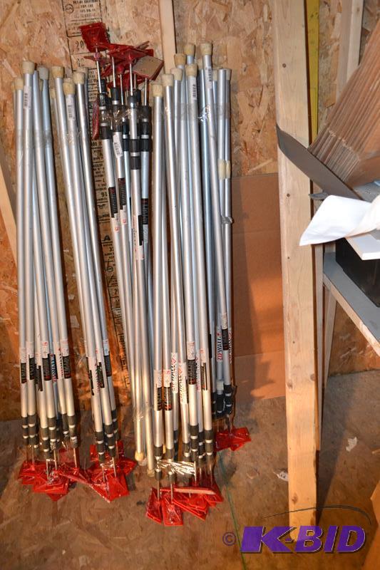 lot 29 image: Zip Wall brand spring loaded poles extend to ...