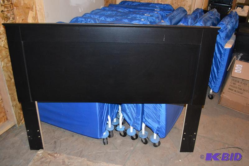 lot 92 image: Wood Queen bed head board , Quantity 4 size 5...