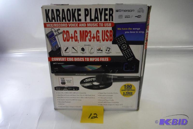 lot 12 image: Emerson GQ100 Karaoke Player