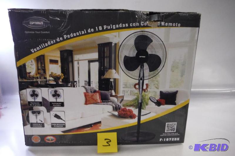 lot 3 image: Optimus F1872 Blk Stand Fan 18 Inch Oscillating