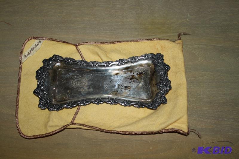 lot 26 image: Marshall Field and Company vintage 9x4" ...