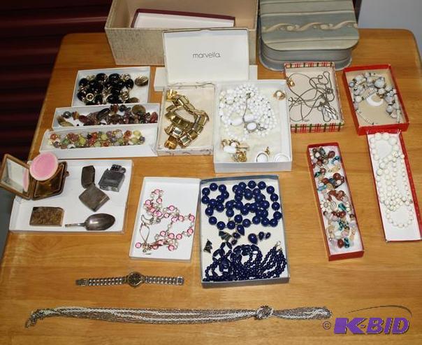 lot 38 image: Jewelry, necklaces, earrings, watch   Park Sh...