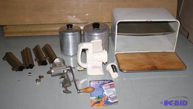 lot 48 image: Vintage Bread box, Presto Salad Shooter, OVB ...
