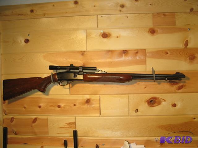 lot 11 image: Remington Speedmaster semi-auto rifle