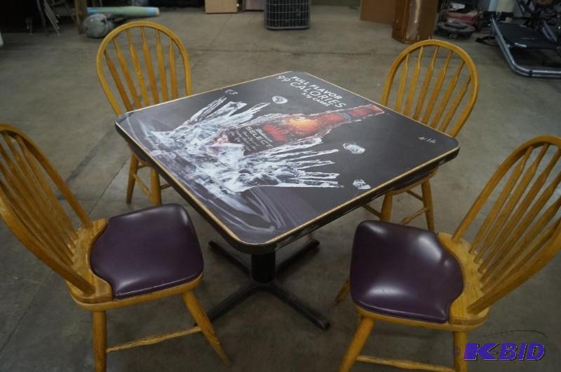 Cafe table set