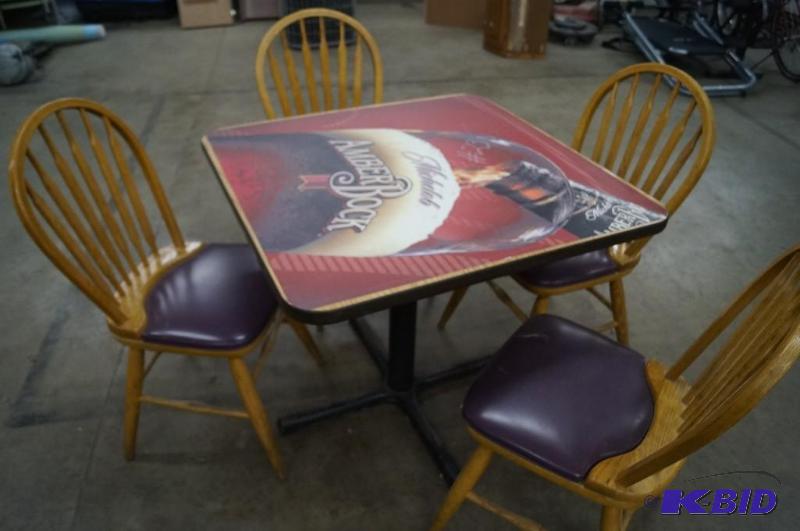 Cafe table set