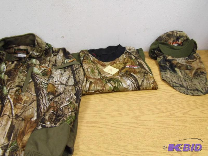 lot 26 image: ScentLok Jacket Plus