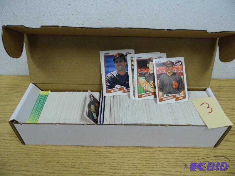 lot 3 image: 1990 Fleer Baseball Cards