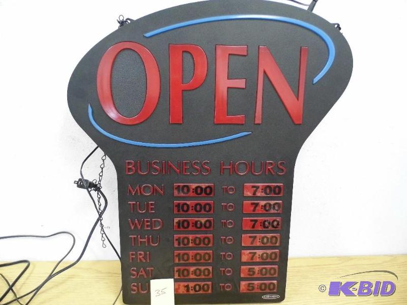 lot 35 image: Open Sign