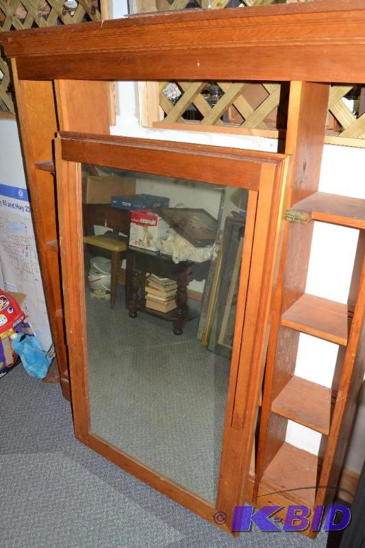 lot 101 image: Murphy table