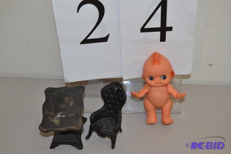 lot 24 image: Vintage, Miniature Cast Iron chair and table, Kewpie Doll