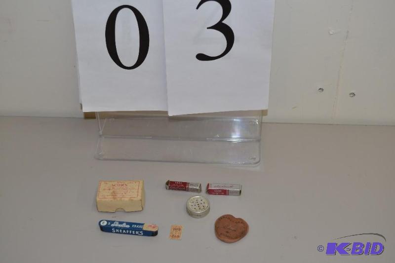 lot 3 image: Vintage writing equipment boxes