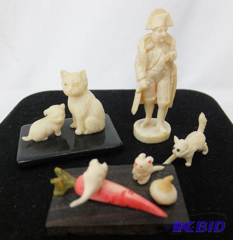 Miniature Figurines