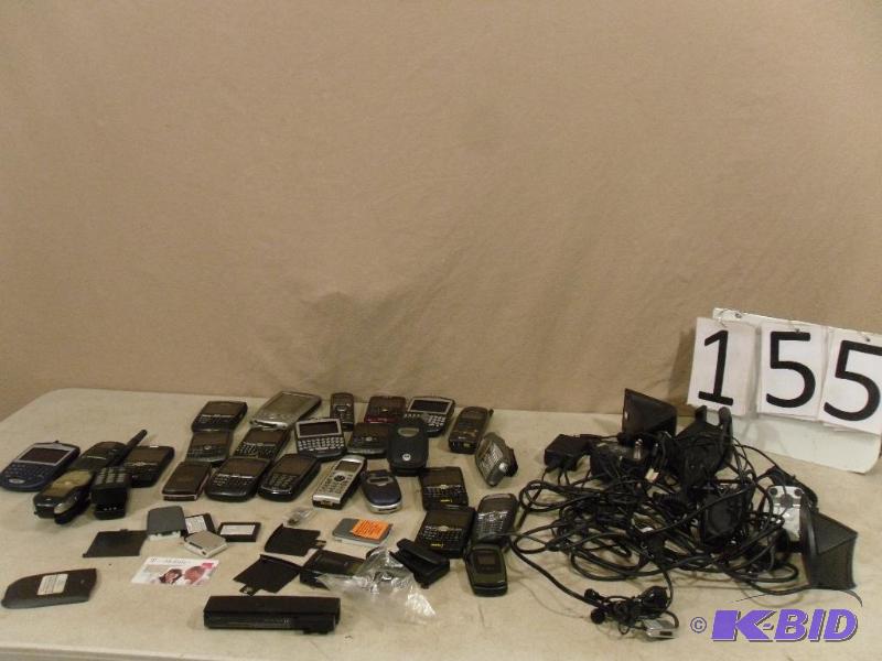 lot 155 image: Large Lot of Assorted Cellphones and More. De...