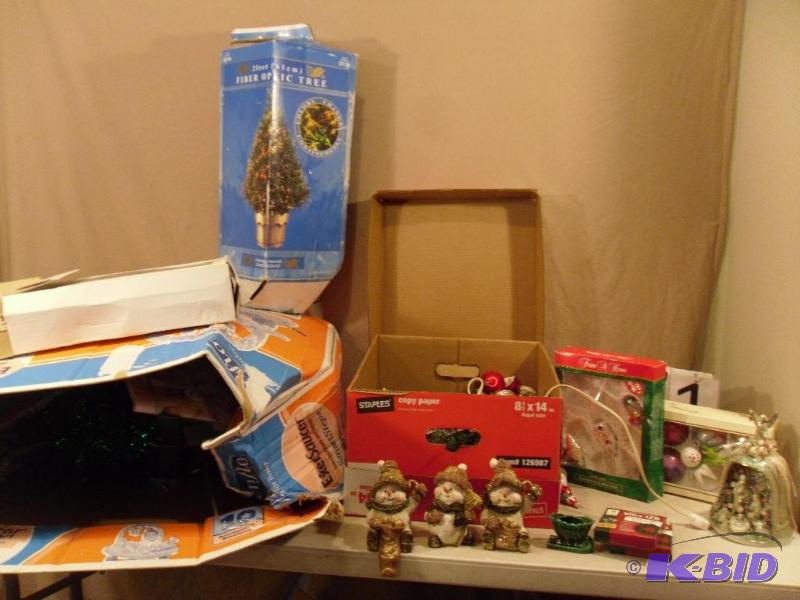 lot 171 image: 2 Large Totes with Lids Filled with Assorted ...